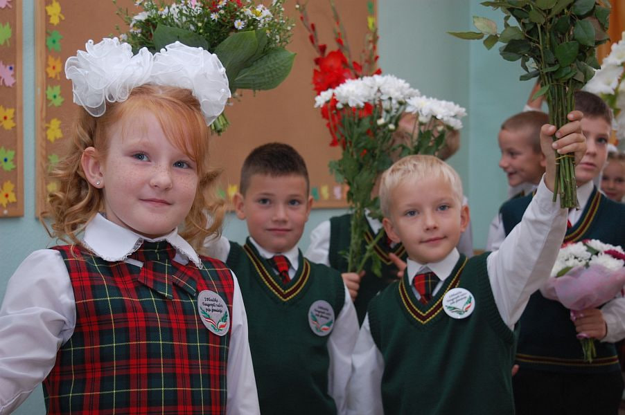 1 września w Polsce: tradycje i życzenia po polsku