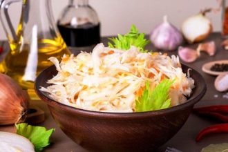 Dlaczego warto jeść produkty fermentowane