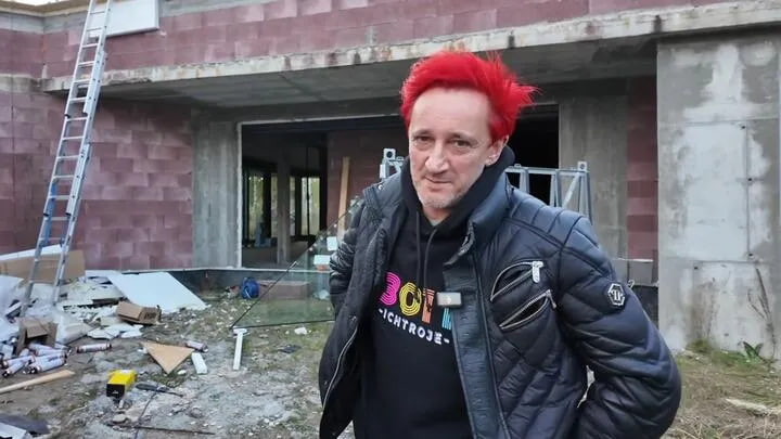 Michał Wiśniewski buduje willę 570 m² – są kłopoty