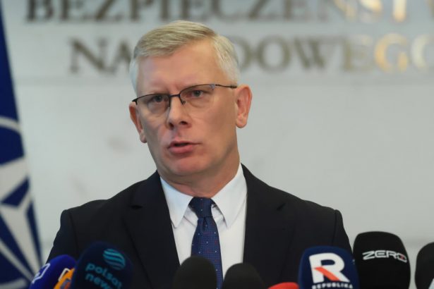 Cenckiewicz atakuje Sikorskiego