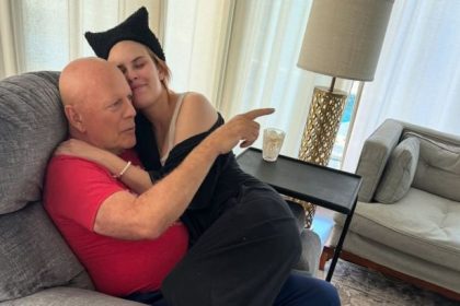 Bruce Willis z córkami – nowe zdjęcie aktora