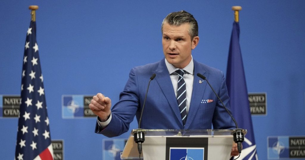 Trump i Hegseth spotkają się z dowódcami USA