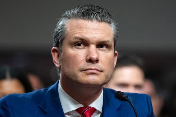 Trump i Hegseth spotkają się z dowódcami USA