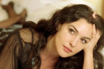 Niezwykła kariera Moniki Bellucci: od modelki do gwiazdy kina