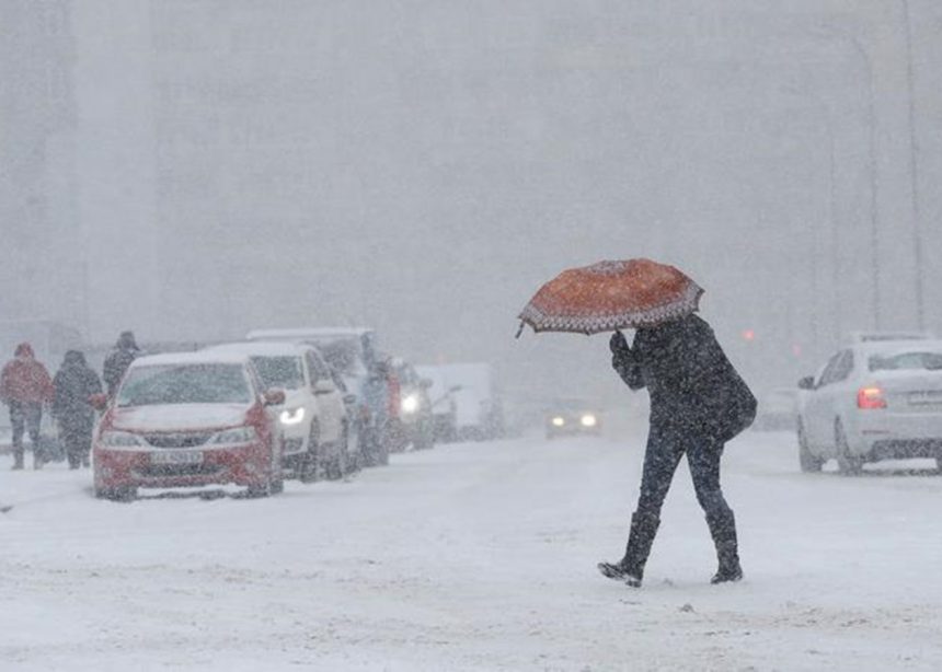 Kiedy w Polsce spadnie pierwszy śnieg na nizinach w 2025 roku?