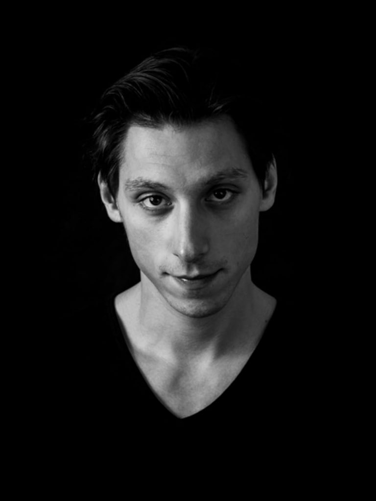 Eryk Kulm: droga od muzyki do aktorstwa i filozofia życia