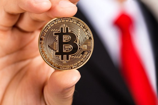 Bitcoin przekroczył 124 tysiące dolarów dzięki reformom Trumpa