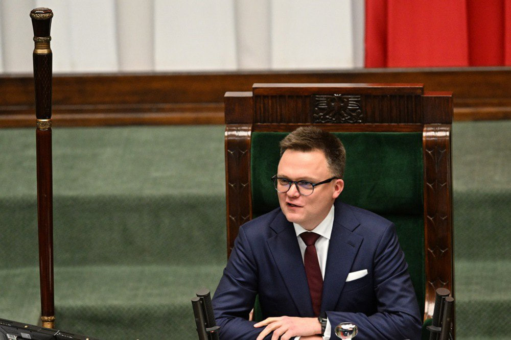 Hołownia rezygnuje z polityki i startuje do ONZ