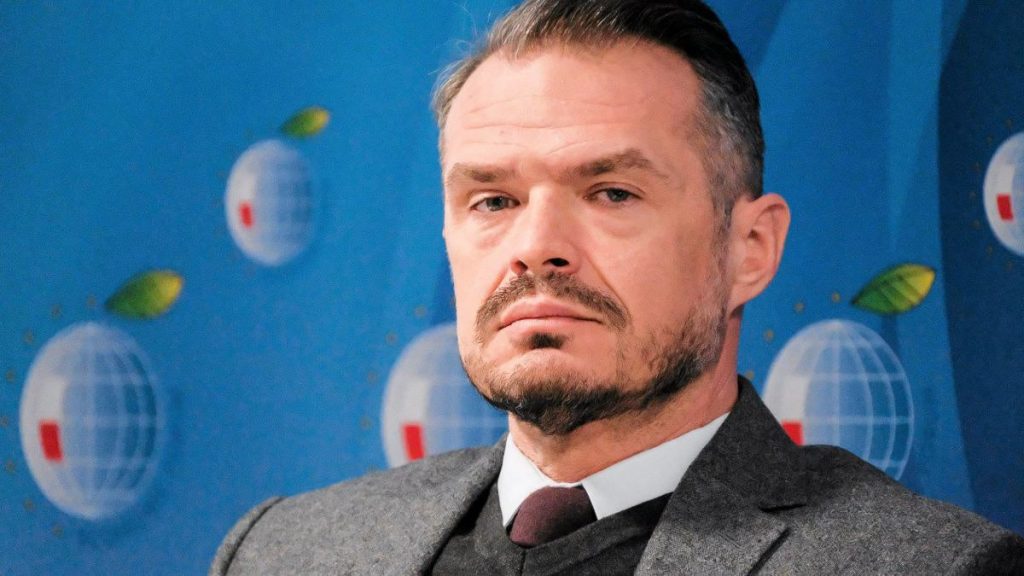 Prokuratura w Warszawie kwestionuje umorzeniu sprawy Nowaka