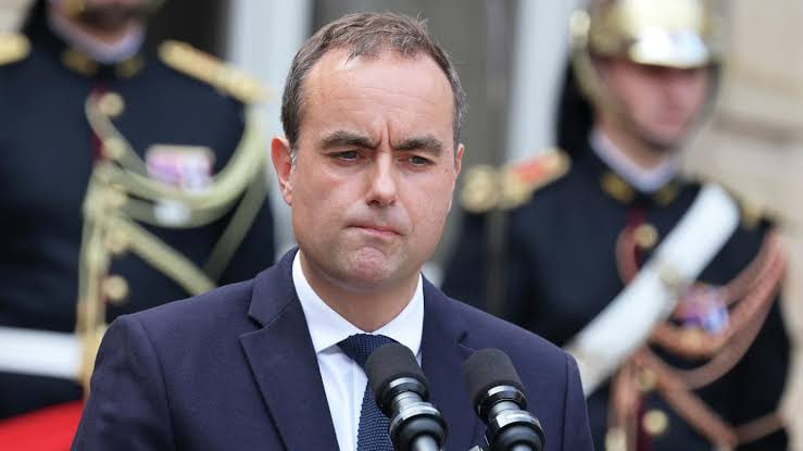 Lecornu ponownie premierem: Francja w kryzysie